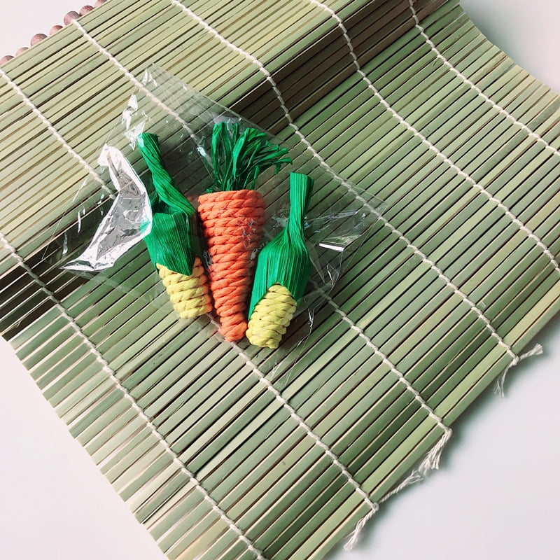 3-1Pcs-Carrot-Shaped-Rabbit-Hamster-Chew-Bite-Toys-Corn-Shaped-Rabbit-Hamster-Chew-Bite-Toys-5